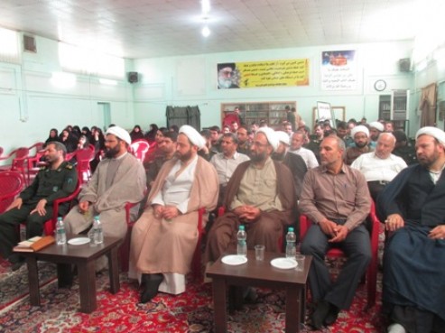 تعامل با دشمن حربی که هر روز ما را تهدید نظامی می کند مجاز نیست تعامل با دشمن حربی که هر روز ما را تهدید نظامی می کند مجاز نیست