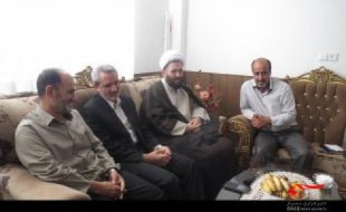 دیدار و سرکشی از جانبازان و آزادگان سنقروکلیایی دیدار و سرکشی از جانبازان و آزادگان سنقروکلیایی
