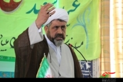 انتقاد امام جمعه اصلاندوز از سکوت جامعه جهانی در قبال کشتار مسلمانان میانمار انتقاد امام جمعه اصلاندوز از سکوت جامعه جهانی در قبال کشتار مسلمانان میانمار