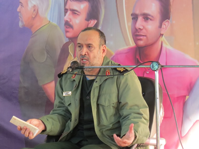 حماسه ی 9 دی نتیجه هوشمندی و بصیرت ملت ایران حماسه ی 9 دی نتیجه هوشمندی و بصیرت ملت ایران