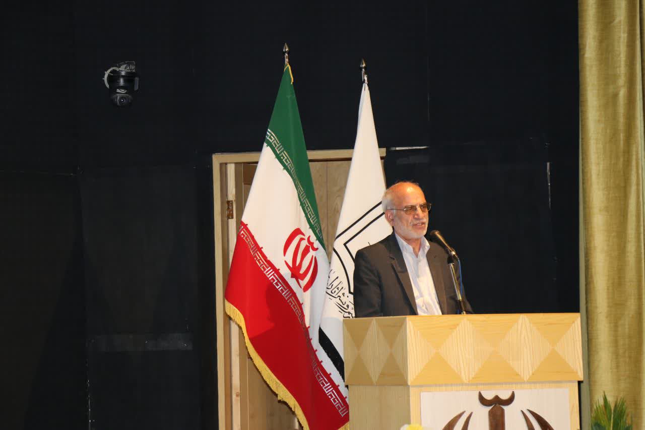تاکید آموزه های دینی برای افراد جامعه در انجام کار و امرخیر تاکید آموزه های دینی برای افراد جامعه در انجام کار و امرخیر