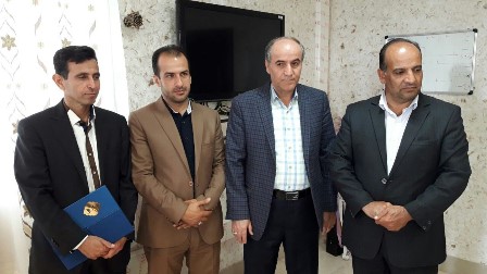 مراسم تودیع و معارفه مدیر آب و فاضلاب شهری شهرستان فراهان برگزار شد مراسم تودیع و معارفه مدیر آب و فاضلاب شهری شهرستان فراهان برگزار شد