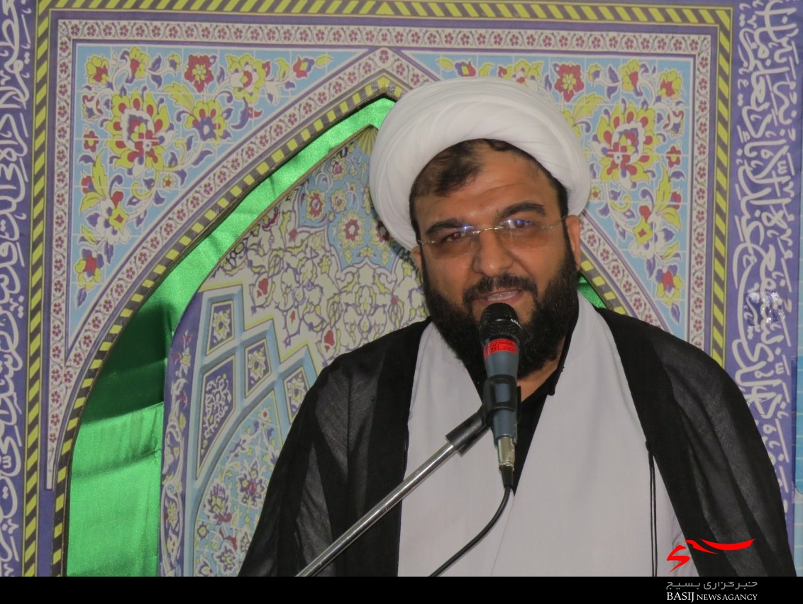 جوانان روحیه استکبارستیزی را در خود تقویت کنند جوانان روحیه استکبارستیزی را در خود تقویت کنند