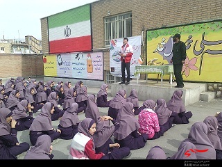 رزمایش پدافند غیر عامل در مدارس ساوه برگزار شد رزمایش پدافند غیر عامل در مدارس ساوه برگزار شد