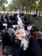 پایگاه حضرت زینب (س) بسیجیان خود را به اردوی زیارتی تفریحی برد پایگاه حضرت زینب (س) بسیجیان خود را به اردوی زیارتی تفریحی برد