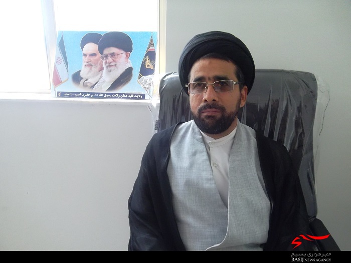 امام خمینی(ره) عارفی فیلسوف و بنده ای متوکل به خدا بود/مراسم ارتحال حضرت امام(ره) در خمین برگزارخواهدشد امام خمینی(ره) عارفی فیلسوف و بنده ای متوکل به خدا بود/مراسم ارتحال حضرت امام(ره) در خمین برگزارخواهدشد