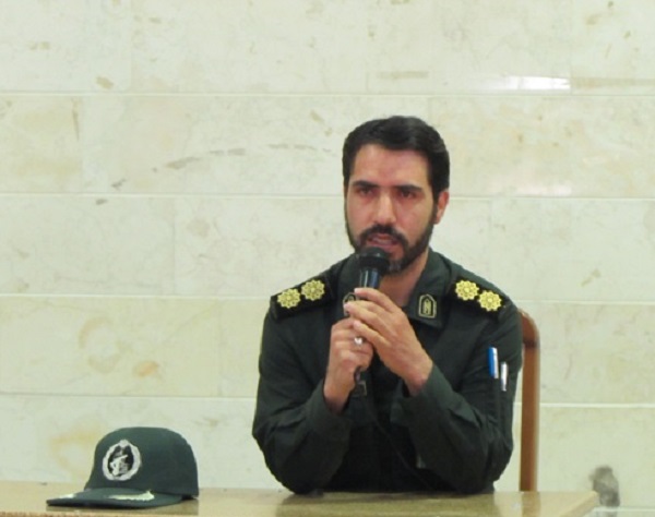 حراست از ارزشهاي انقلاب اسلامي وظیفه همگانی است حراست از ارزشهاي انقلاب اسلامي وظیفه همگانی است