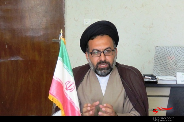 حرم رضوی محور وحدت و یکپارچگی ایران اسلامی /سیره زندگانی امام رضا برای نسل جوان پیاده سازی شود حرم رضوی محور وحدت و یکپارچگی ایران اسلامی /سیره زندگانی امام رضا برای نسل جوان پیاده سازی شود
