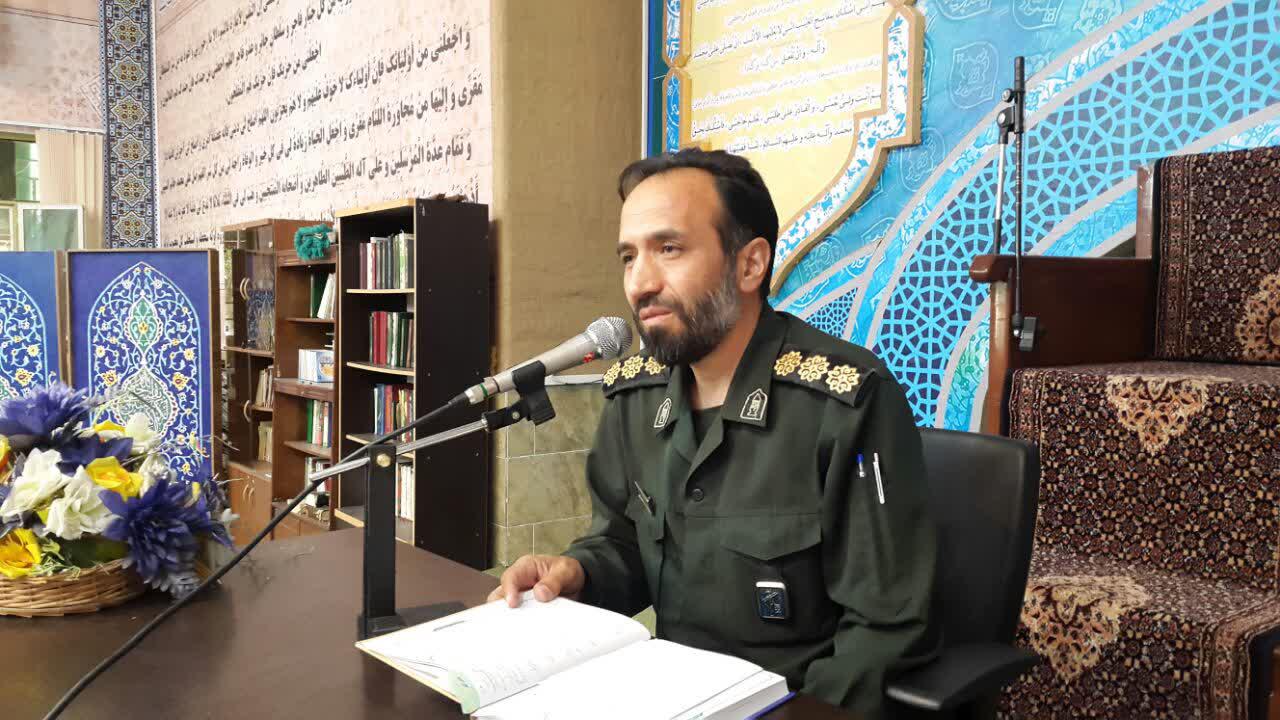انقلاب اسلامی تمام قدرت های دنیا را به زانو درآورده است انقلاب اسلامی تمام قدرت های دنیا را به زانو درآورده است