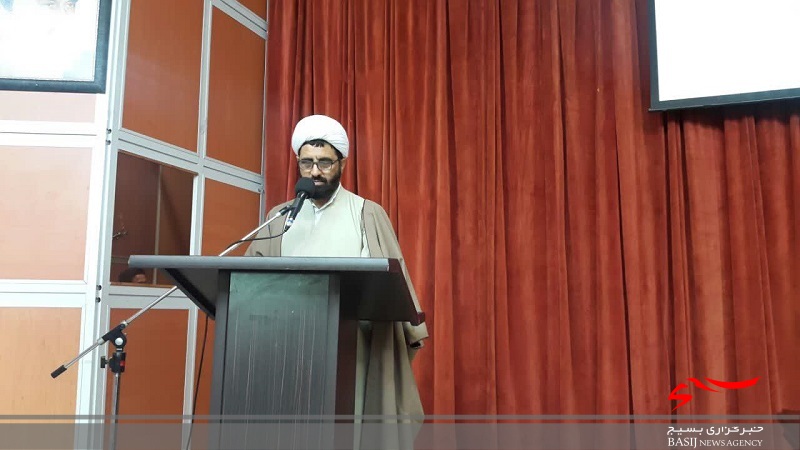 رسانه ها برای بصیرت افزایی هرچه بیشتر در جامعه تلاش کنند رسانه ها برای بصیرت افزایی هرچه بیشتر در جامعه تلاش کنند