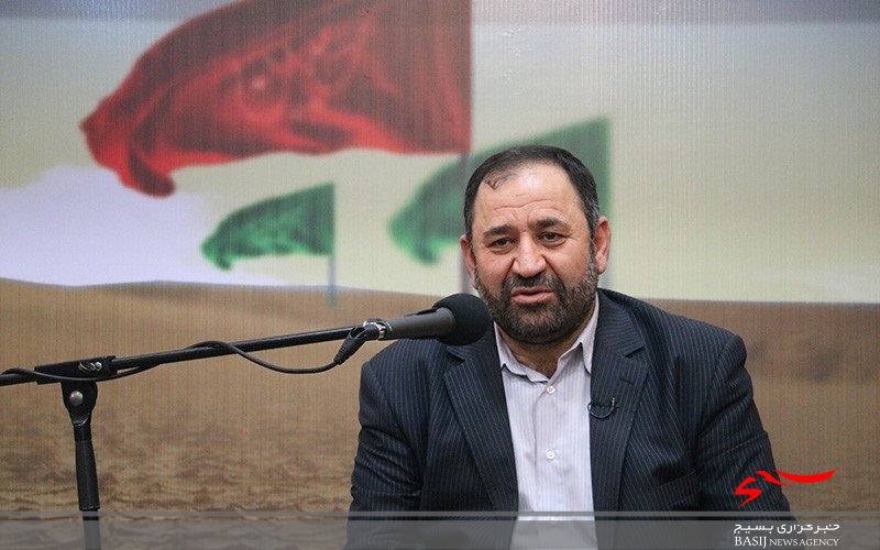 هدف استکبار جهانی از ایجاد داعش مقابله با تفکر بسیجی بود/ الگوگیری از حادثه کربلا علت برتری بسیج در مقابل داعش هدف استکبار جهانی از ایجاد داعش مقابله با تفکر بسیجی بود/ الگوگیری از حادثه کربلا علت برتری بسیج در مقابل داعش