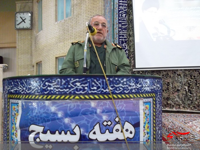 اجتماع بزرگ بسیجیان شهرستان خمین اجتماع بزرگ بسیجیان شهرستان خمین