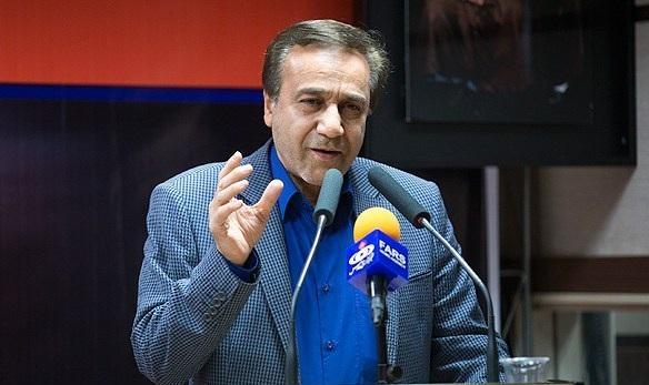 شاعران نهضت آزادگی را الگو قرار دهند/ لزوم راه اندازی تشکیلات مشخص در حوزه های مختلف هنری
