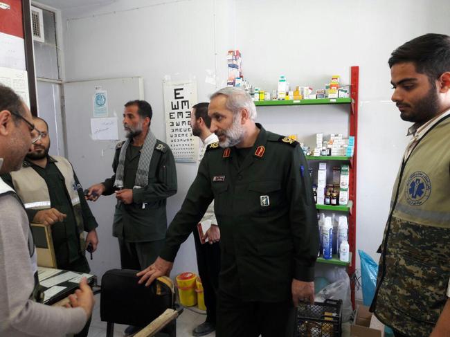 بازدید فرمانده سپاه تهران بزرگ از محل استقرای یگان امداد و نجات این سپاه در مناطق زلزله زده سرپل ذهاب