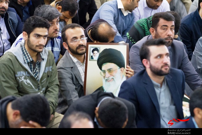 حماسه نهم دی امدادی الهی برای پایان فتنه بود
