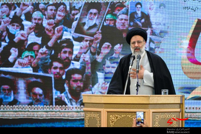 حماسه نهم دی امدادی الهی برای پایان فتنه بود