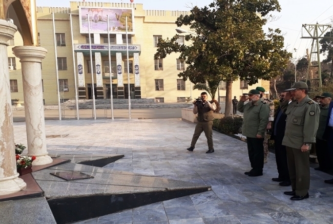 صبحگاه مشترک بسیج دانش آموزی پویندگان و پیشگامان