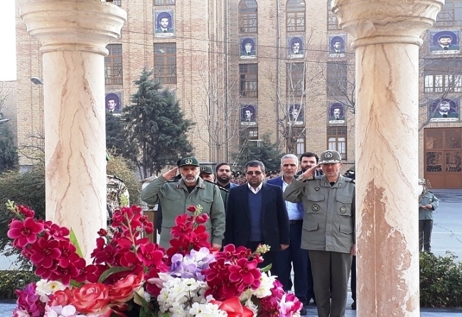 صبحگاه مشترک بسیج دانش آموزی پویندگان و پیشگامان