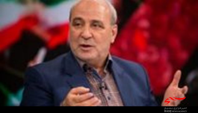 مسئولین کشور در میدان طراحی شده آمریکایی بازی نکند/ نرمالیزه کردن ایران اسلامی دستور کار دشمنان است