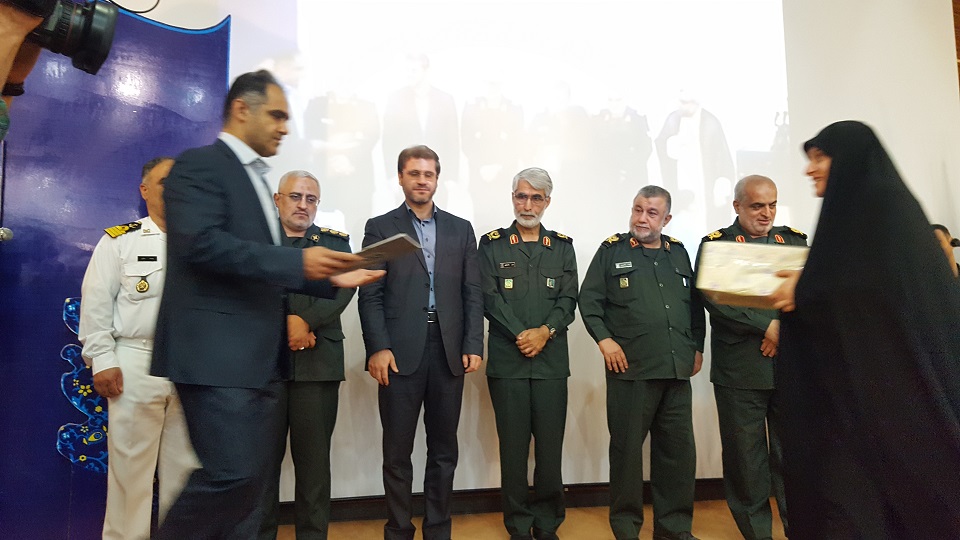 استقامت تنها راه پیروزی برای رسیدن به اهداف والا می باشد