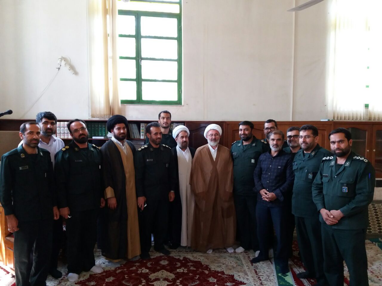 دیدار فرمانده و مدیران سپاه شاهرود با امام جمعه+عکس