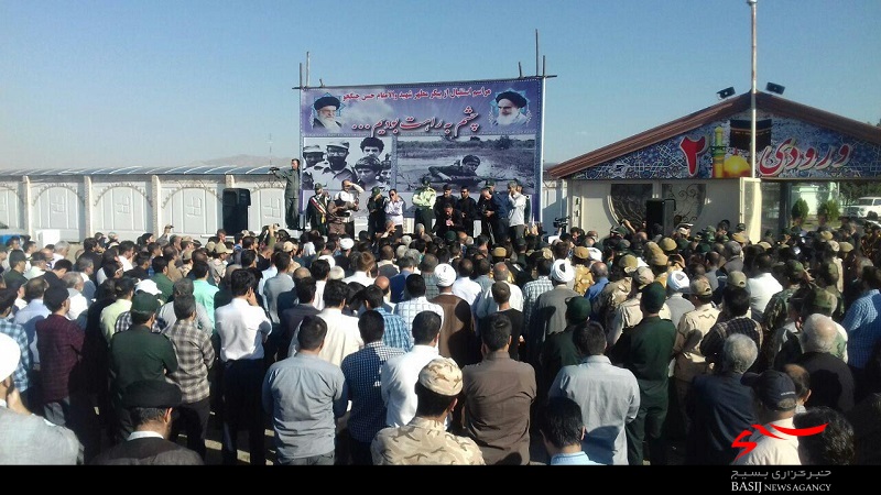 انتظار مردم تبریز برای ورود پیکر مرد کوچک آذربایجان