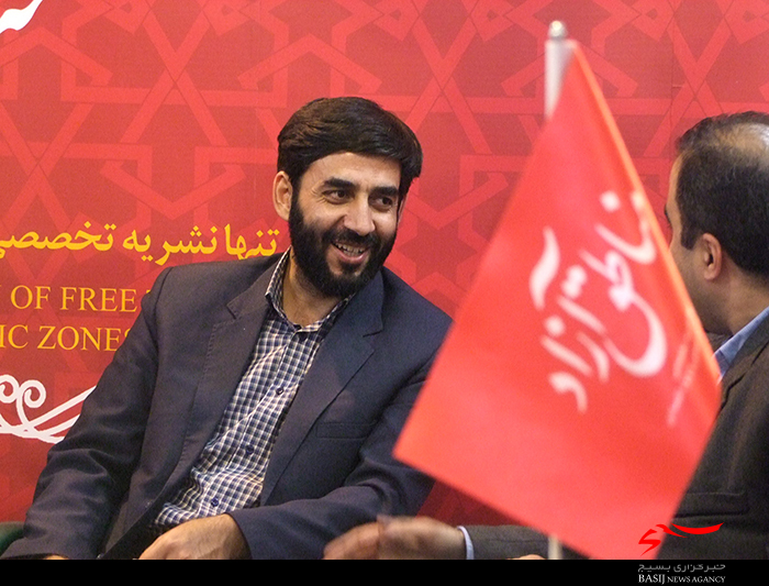 بازدید رییس سازمان بسیج اصناف بازاریان و تجار کشور از بیست و سومین نمایشگاه مطبوعات بازدید رییس سازمان بسیج اصناف بازاریان و تجار کشور از بیست و سومین نمایشگاه مطبوعات
