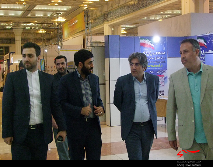 بازدید رییس سازمان بسیج اصناف بازاریان و تجار کشور از بیست و سومین نمایشگاه مطبوعات بازدید رییس سازمان بسیج اصناف بازاریان و تجار کشور از بیست و سومین نمایشگاه مطبوعات