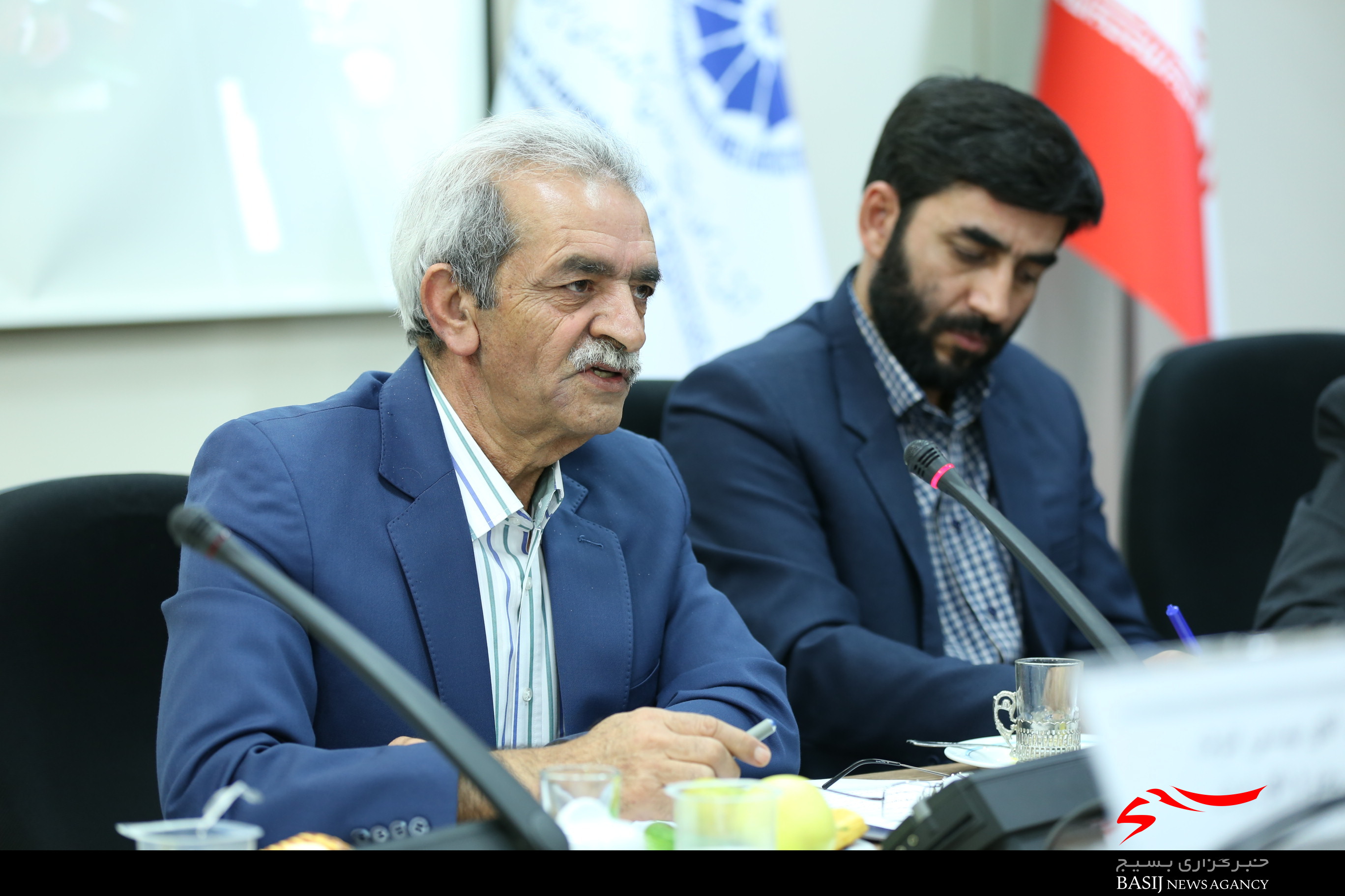نشست هماندیشی رابطان بسیج اتاقهای سراسر کشور نشست هماندیشی رابطان بسیج اتاقهای سراسر کشور