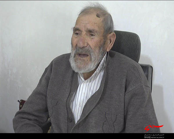 دیدار با سالخورده ترین رزمنده دفاع مقدس دیدار با سالخورده ترین رزمنده دفاع مقدس