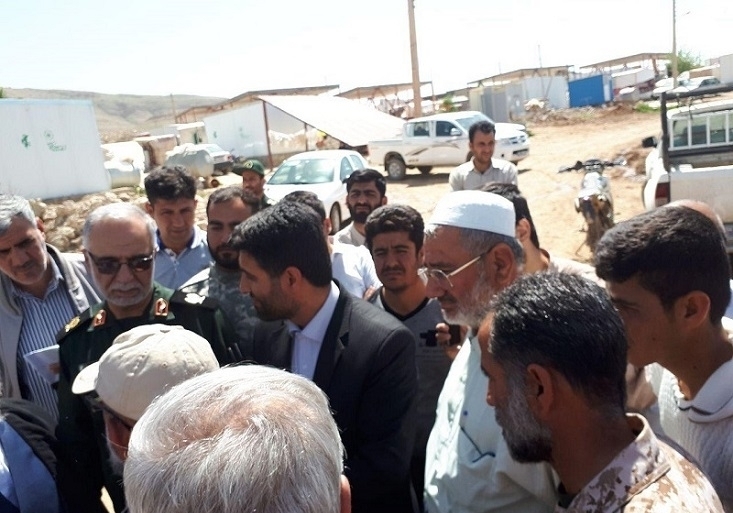 بازدید حجت الاسلام ابوترابی‌فرد به همراه سردار یزدی و سردار ریحانی از سرپل ذهاب