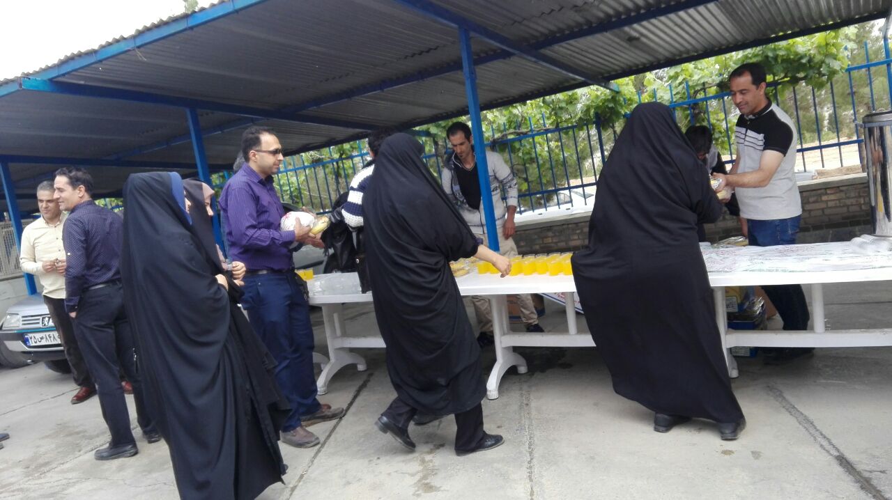 برپایی ایستگاه صلواتی در شهرک صنعتی شاهرود