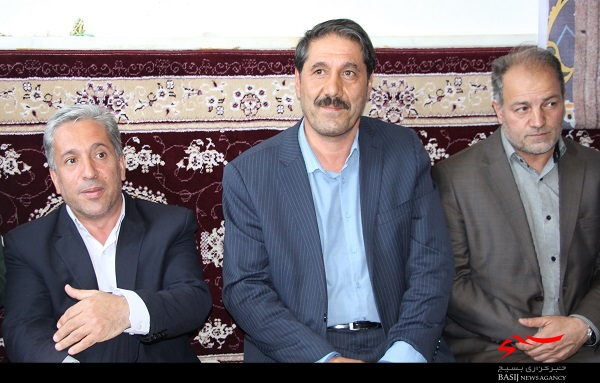 تجلیل از خانواده شهدا و ایثارگران در روستای استیلی/ حمید استیلی: شهدا، پهلوانان و افتخارآفرینان اصلی این کشور هستند