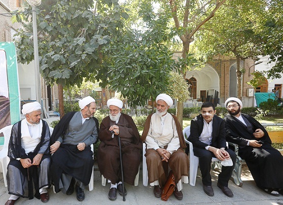تجمع بزرگ طلاب و روحانیون تهران با عنوان &laquo;روحانیت صدای مردم&raquo;