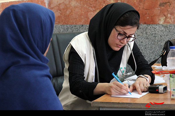 خدمات&shy;رسانی درمانگاه صحرایی بسیج جامعه پزشکی به مردم بوشهر