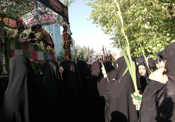 مراسم باشکوه استقبال از پیکر مطهر 135 شهید گمنام دفاع مقدس
