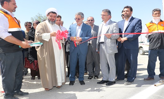 لکه‌گیری و روکش آسفالت محور همدان ـ سنندج با اعتبار 10 میلیارد ریال