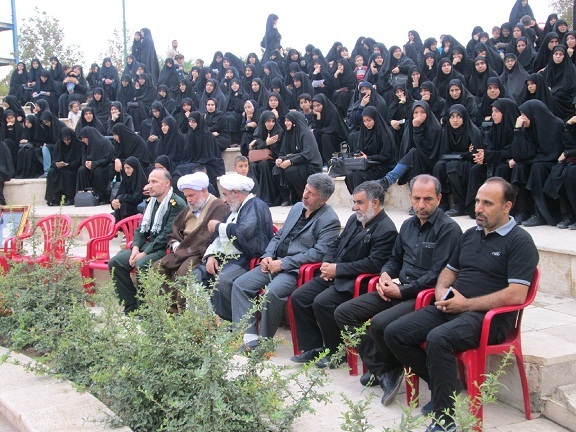 اعمال فشارهای کوتاه مدت و سخت نظیر تحریم های اقتصادی، استراتژی مهم استکبار به سرکردگی آمریکاست