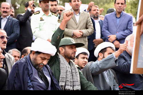 مردم جم باشکوه تر از سال گذشته در راهپیمایی یوم الله 13 آبان شرکت کردند