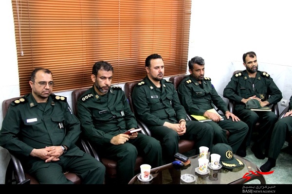 دیدار اعضاء ستاد گرامیداشت هفته بسیج با نماینده ولی فقیه در استان و امام جمعه بوشهر