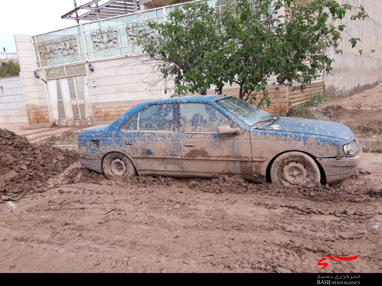 گزارش تصویری اختصاصی/ حضور گروه های جهادی و موکب های اربعین استان گیلان در مناطق سیل زده لرستان گزارش تصویری اختصاصی/ حضور گروه های جهادی و موکب های اربعین استان گیلان در مناطق سیل زده لرستان