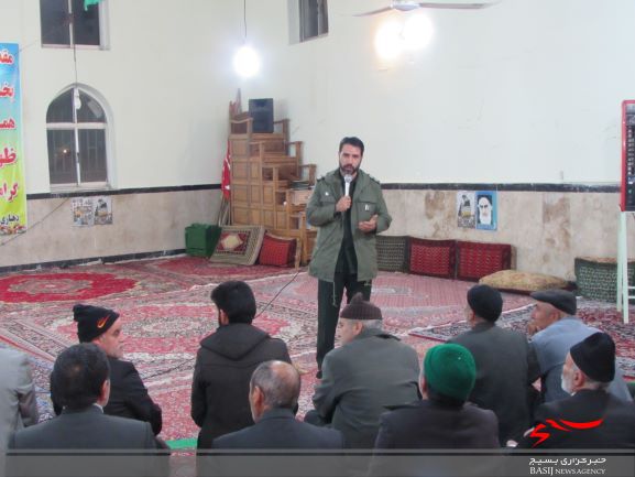 گرامیداشت سالگرد پبروزی انقلاب اسلامی/گلباران قبور شهدا و دیدار با خانواده شهید و خانواده محرومین/افتتاح یک دستگاه واحد مسکونی در روستای ظهیر آباد شهرستان شازند گرامیداشت سالگرد پبروزی انقلاب اسلامی/گلباران قبور شهدا و دیدار با خانواده شهید و خانواده محرومین/افتتاح یک دستگاه واحد مسکونی در روستای ظهیر آباد شهرستان شازند