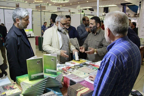 روز پر کار نشر 27 در سی و دومین نمایشگاه کتاب تهران