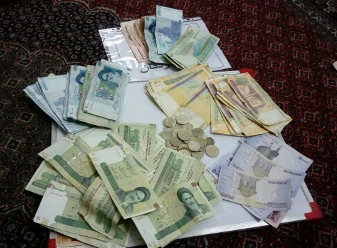 کمک های مردمی منطقه ۱۷ دارالشهدای تهران به سیل زدگان