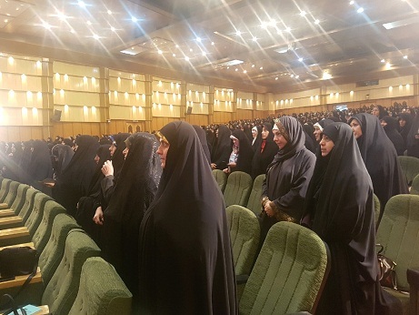 نشست توانمند سازی مربیان، مداحان و مدیران جلسات خانگی