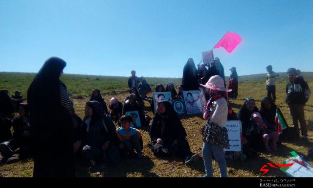 برگزاری همایش پیاده‌روی خانوادگی در روستای راه‌هموار لالجین