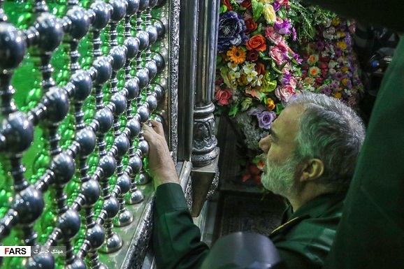 آئین شکرگزاری و نثار گل نیرو&zwnj;های مسلح جمهوری اسلامی ایران در سالروز آزادسازی خرمشهر