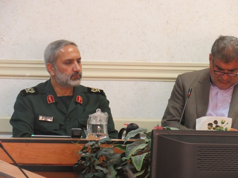 نشست صمیمی سپاه تهران بزرگ و آموزش و پرورش شهر تهران