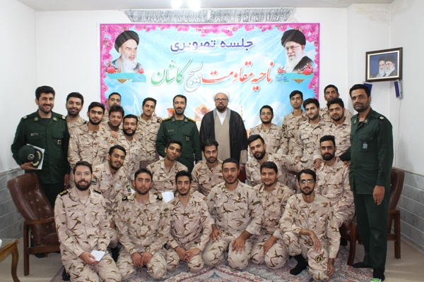 مراسم گرامیداشت روز سرباز در سپاه کاشان برگزارشد