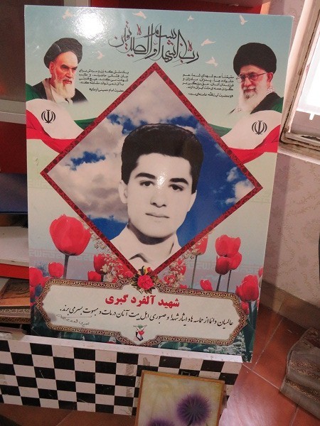 مراسم دیدار با خانواده شهدای مسیحی برگزار شد